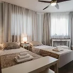 Semesterbostad Beach Front Home In Pula *