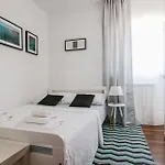 Beach Front Home In Pula Pula