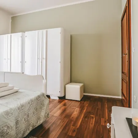 Дом отдыха Beach Front Home In Pula Пула