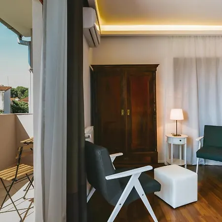 Σπίτι διακοπών 5 Bedroom Beautiful In *