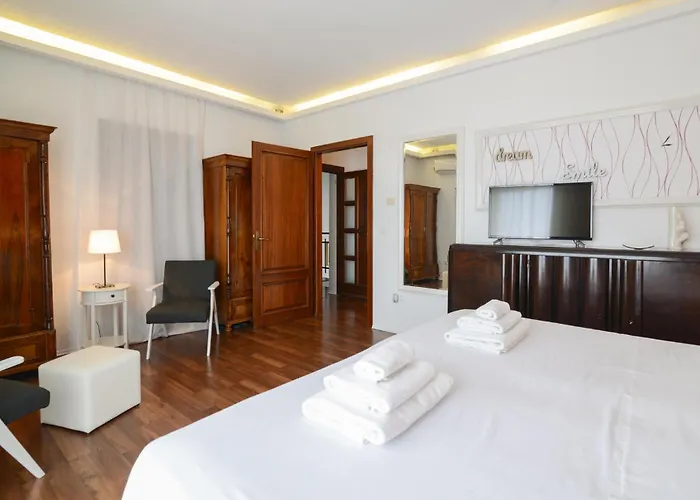 Ferienhaus 5 Bedroom Beautiful In